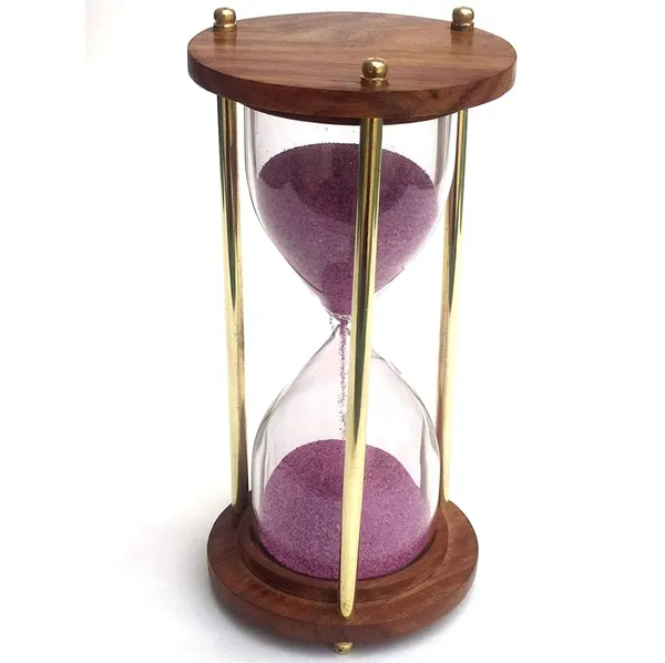 Hourglass_Sand_Timer_With_Brass_Posts_And_Wooden_Base