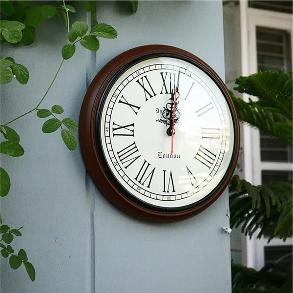 Hidden_Camera_In_Wooden_Wall_Clock_30_5_Cm_Wooden_Frame_White_Face_With_London_Design_With_Upto_5_Days_Of_Power_Back_Up