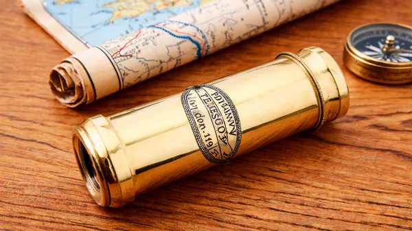 Brass_Nautical_Telescope