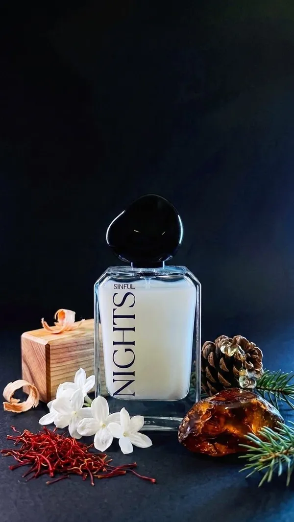 Alfirdaus_Sinful_Nights_Perfume