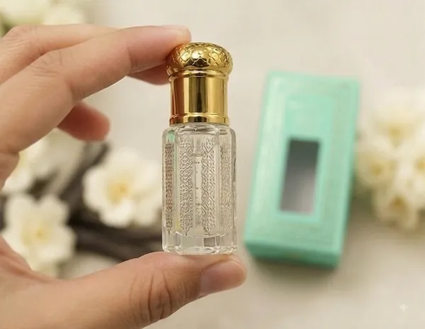 Alfirdaus_White_Musk_Attar_Perfume_Oil