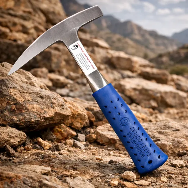 Pullox_Fieldpro_Pointed_Tip_Drop-Forged_Geological_Hammer
