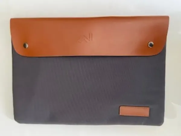 Brown_Vegan_Leather_Laptop_Bag_For_Office