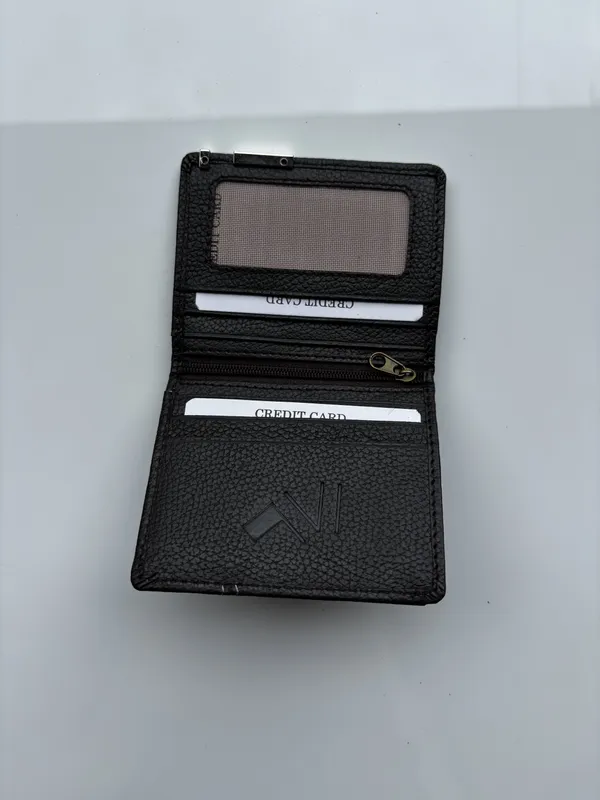 Black_Genuine_Leather_Compact_Wallet_For_Men