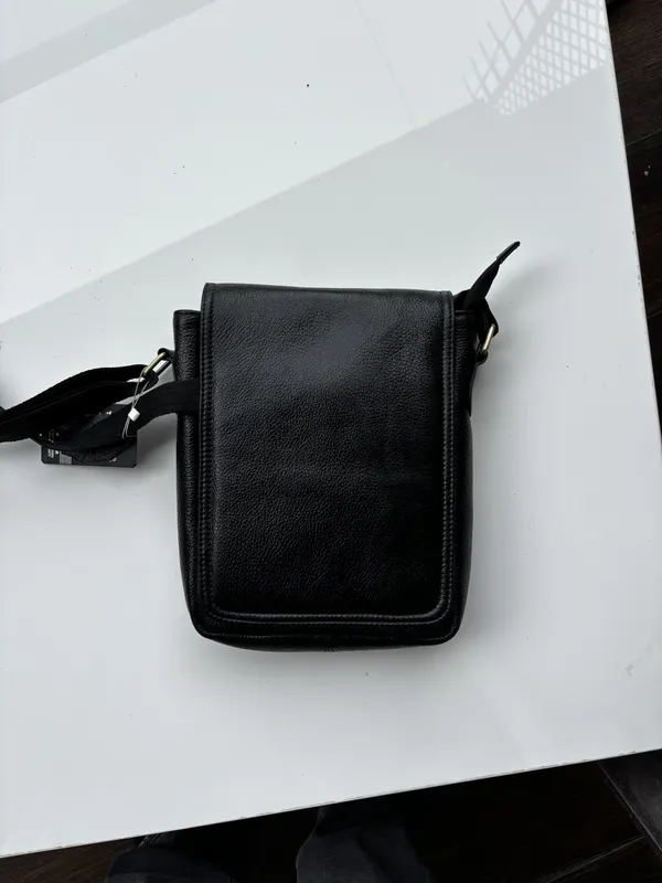 Black_Genuine_Leather_Crossbody_Sling_Bag_For_Women