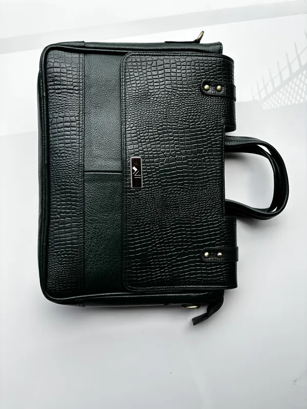 Dark_Green_Genuine_Leather_Structured_Handbag_For_Women