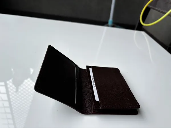 Brown_Genuine_Leather_Card_Holder_Wallet_For_Men