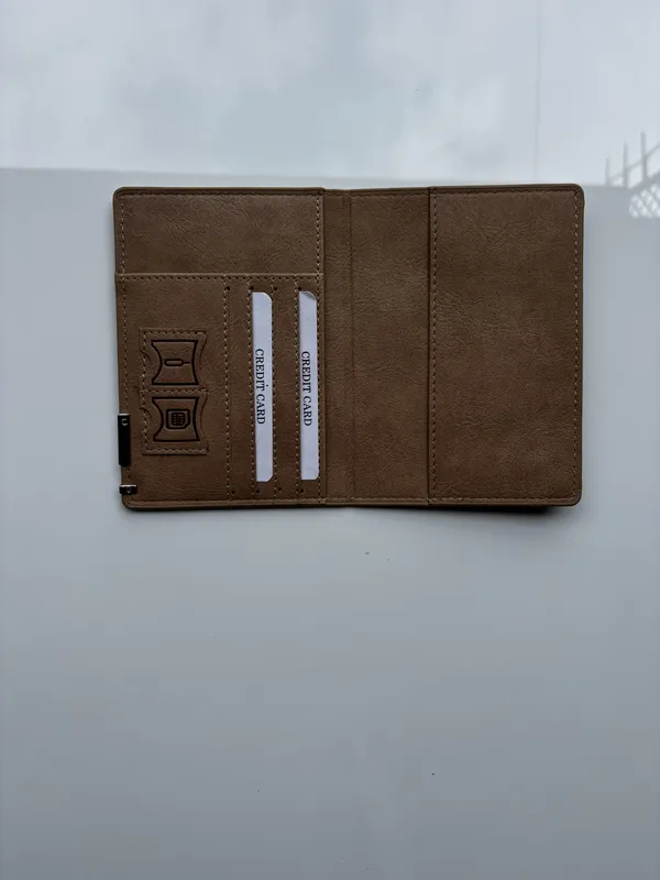 Brown_Vegan_Leather_Passport_Holder_For_Travel