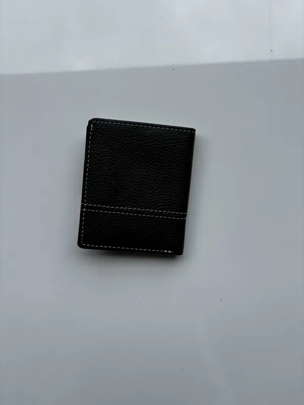 Black_Genuine_Leather_Compact_Wallet_For_Men