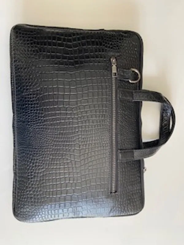 Black_Vegan_Leather_Laptop_Bag_For_Office