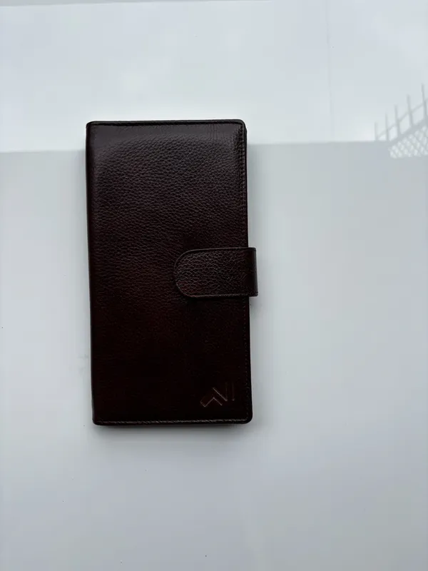 Brown_Genuine_Leather_Chequebook_Holder_For_Men