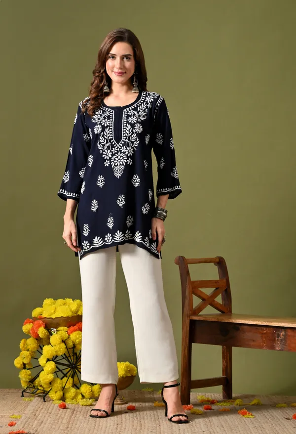 Syrish_Women's_Navy_Blue_Hand_Embroidered_Lucknow_Chikankari_Rayon_Straight_Kurti