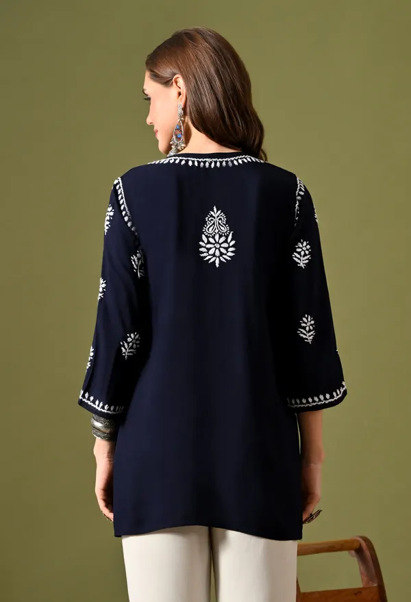 Syrish_Women's_Navy_Blue_Hand_Embroidered_Lucknow_Chikankari_Rayon_Straight_Kurti