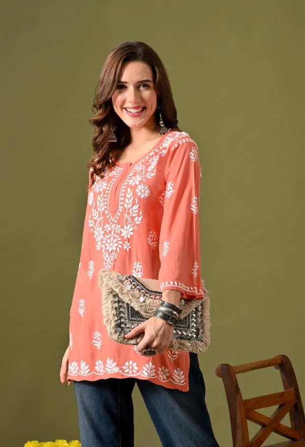 Syrish_Women's_Peach_Hand_Embroidered_Lucknow_Chikankari_Rayon_Straight_Kurti