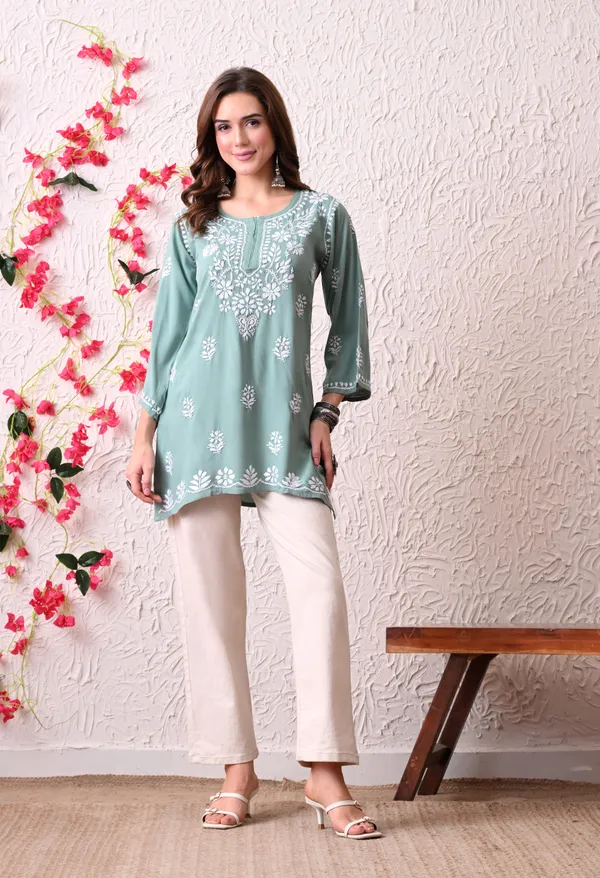Syrish_Women's_Green_Hand_Embroidered_Lucknow_Chikankari_Rayon_Straight_Kurti