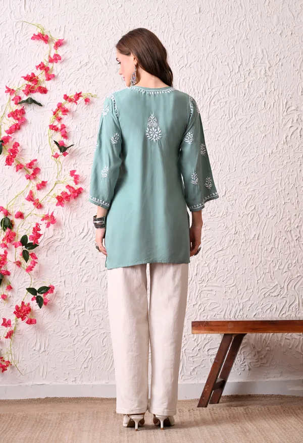 Syrish_Women's_Green_Hand_Embroidered_Lucknow_Chikankari_Rayon_Straight_Kurti