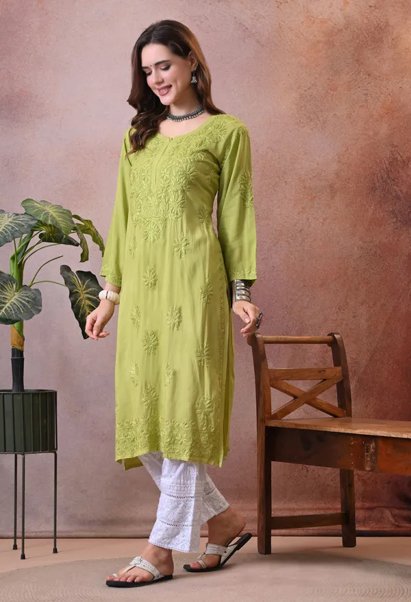 Syrish_Green_Hand_Embroidered_Lucknowi_Chikankari_Rayon_Kurta