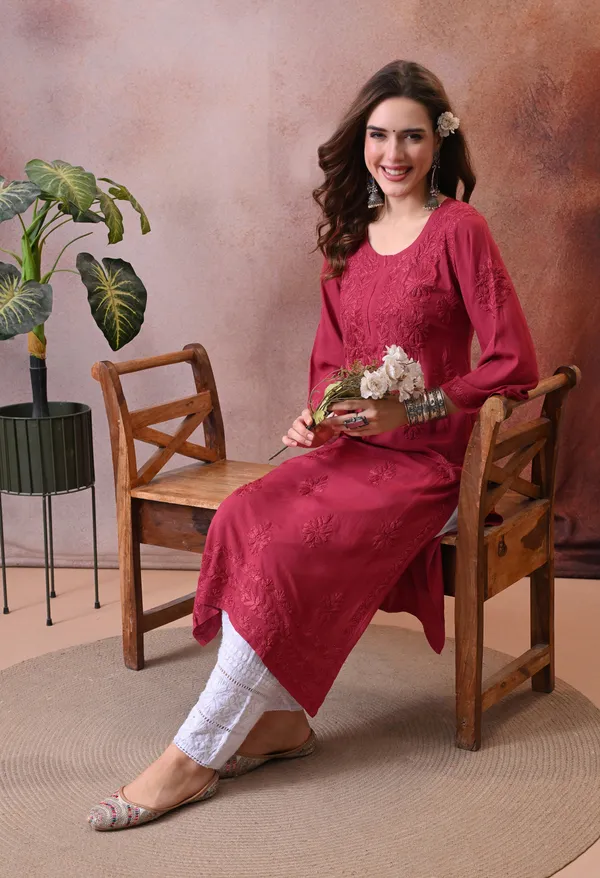 Syrish_Maroon_Hand_Embroidered_Lucknowi_Chikankari_Rayon_Kurta