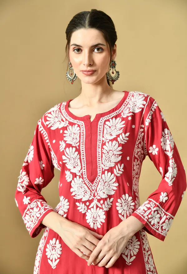 Onion_Pink_Rayon_Hand-Embroidered_Chikankari_Kurta_with_Elegant_White_Floral_Design