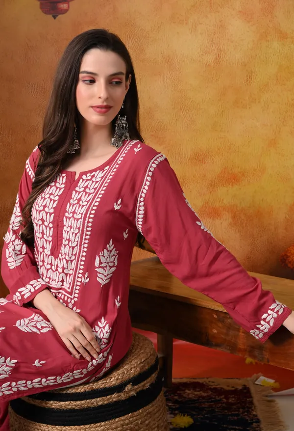 Onion_Pink_Handcrafted_Modal_Chikankari_Straight_Kurta