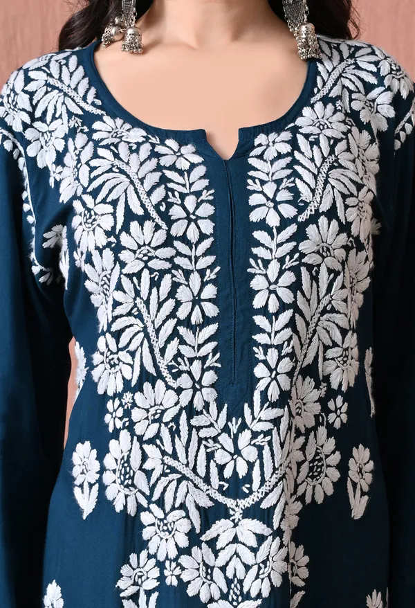 Syrish_Teal_Bloom_Hand_Embroidered_Chikankari_Rayon_Kurta_Set