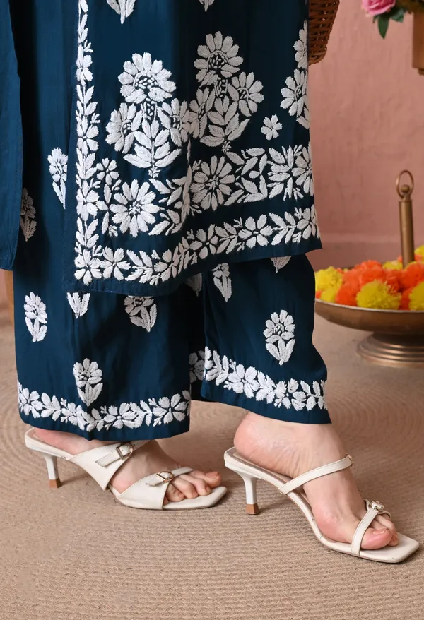 Syrish_Teal_Bloom_Hand_Embroidered_Chikankari_Rayon_Kurta_Set