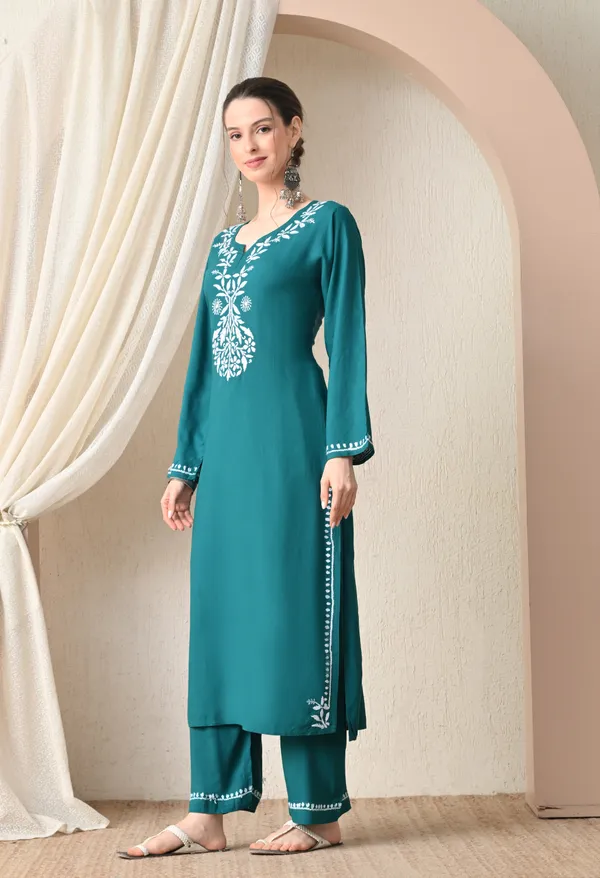 Hand-embroidered_Lucknowi_Chikankari_Kurta_Plazo_Set_�Teal_Green