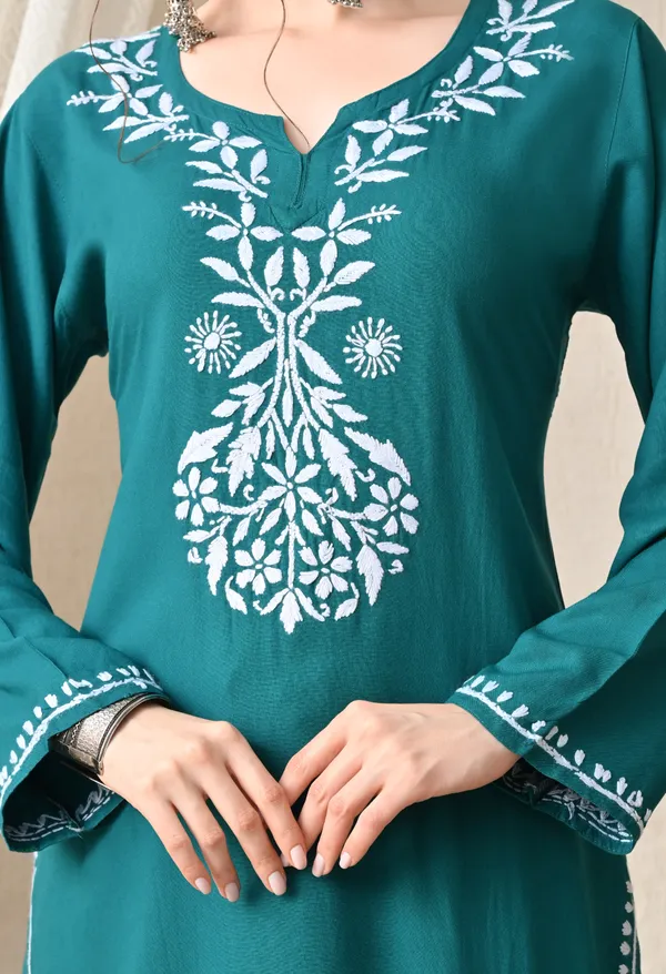 Hand-embroidered_Lucknowi_Chikankari_Kurta_Plazo_Set_�Teal_Green