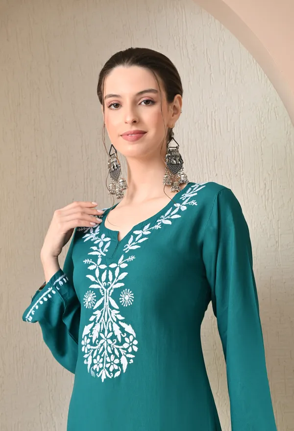 Hand-embroidered_Lucknowi_Chikankari_Kurta_Plazo_Set_�Teal_Green