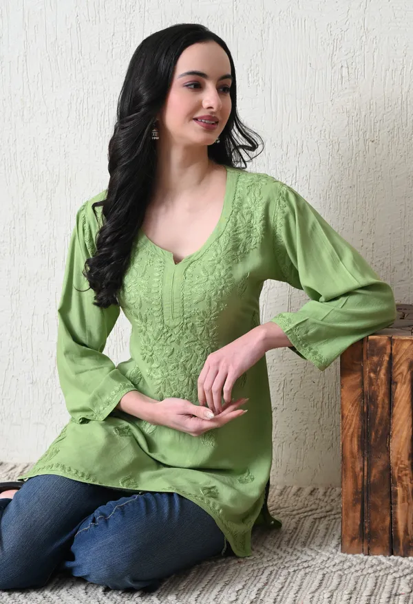 Green_Rayon_Chikankari_Short_Kurta