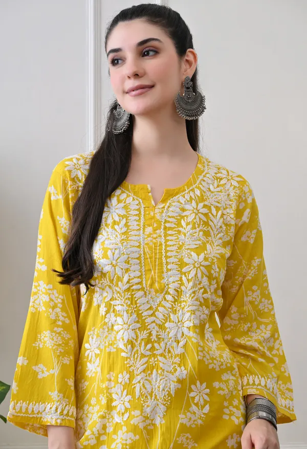 Hand_Embroidered_Chikankari_Mulmul_Plazo_Set-Yellow