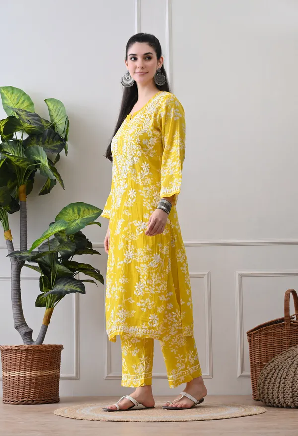 Hand_Embroidered_Chikankari_Mulmul_Plazo_Set-Yellow