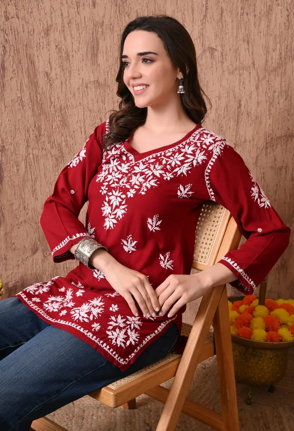 Maroon_Elegant_Hand-Embroidered_Chikankari_Floral_Lucknowi_Kurti