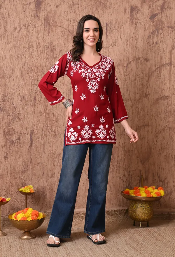 Maroon_Elegant_Hand-Embroidered_Chikankari_Floral_Lucknowi_Kurti