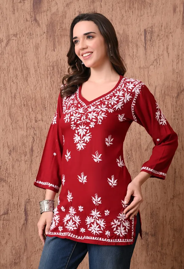 Maroon_Elegant_Hand-Embroidered_Chikankari_Floral_Lucknowi_Kurti
