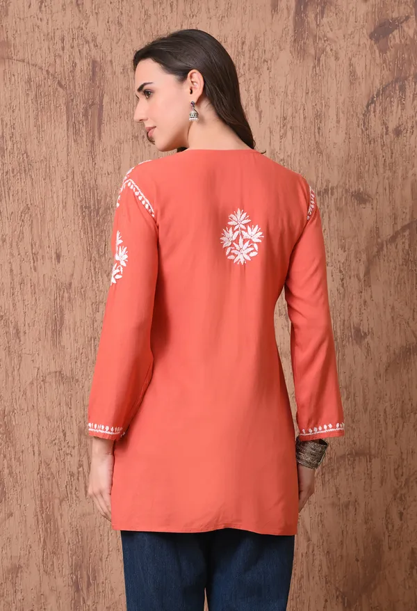 Peach_Elegant_Hand-Embroidered_Chikankari_Floral_Lucknowi_Kurti