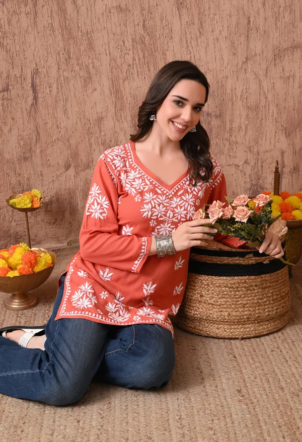 Peach_Elegant_Hand-Embroidered_Chikankari_Floral_Lucknowi_Kurti