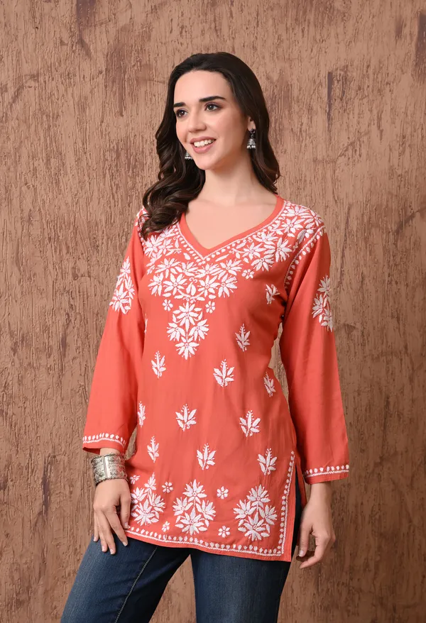 Peach_Elegant_Hand-Embroidered_Chikankari_Floral_Lucknowi_Kurti
