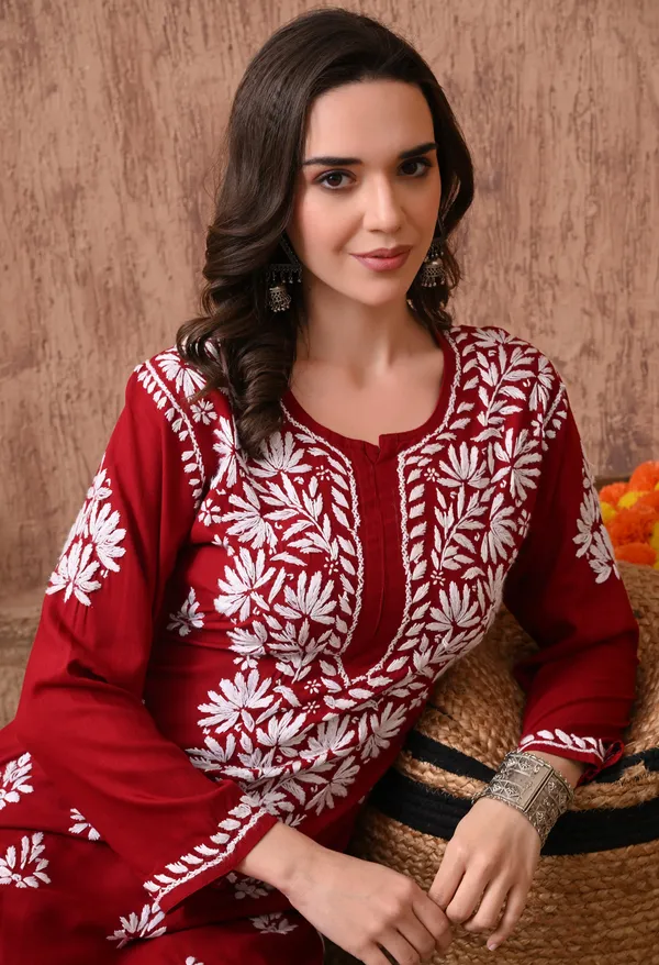 Women_Maroon_Hand_Embroidered_Chikankari_Rayon_Straight_Kurta