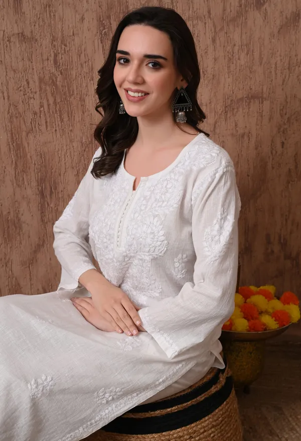 White_Hand_Embroidered_Chikankari_Linen_Cotton_Kurtai
