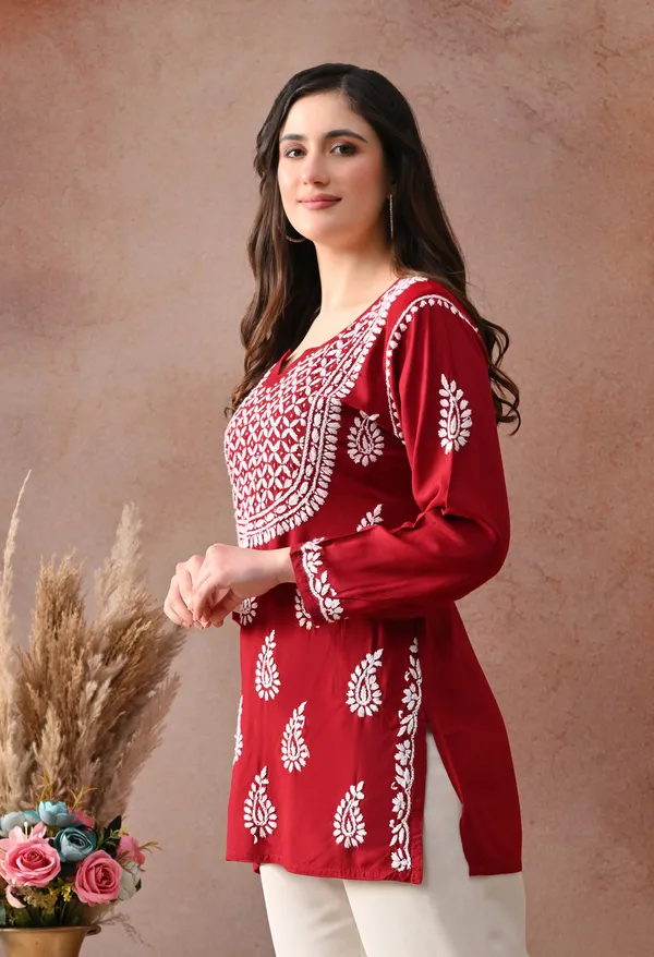 Maroon_Hand-Embroidered_Chikankari_Rayon_Short_Kurta