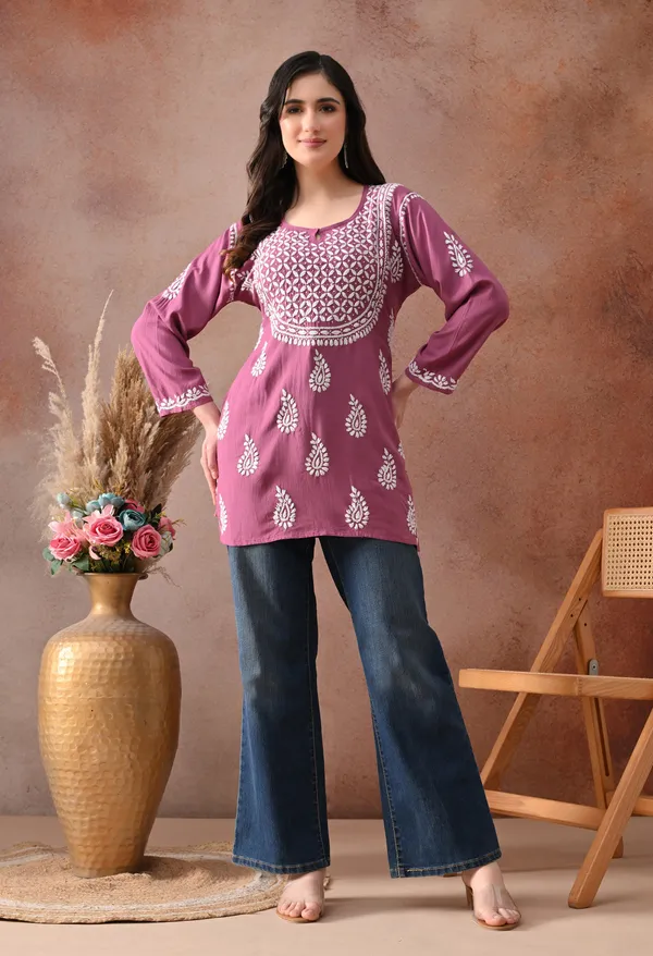 Onion_Pink_Hand-Embroidered_Chikankari_Rayon_Short_Kurta
