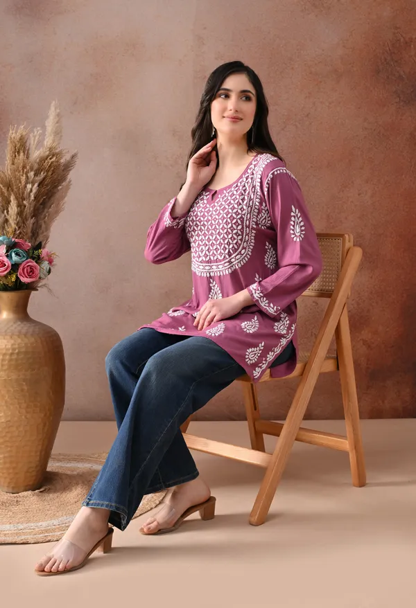 Onion_Pink_Hand-Embroidered_Chikankari_Rayon_Short_Kurta