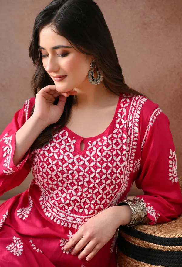 Pink_Hand-Embroidered_Chikankari_Rayon_Short_Kurta