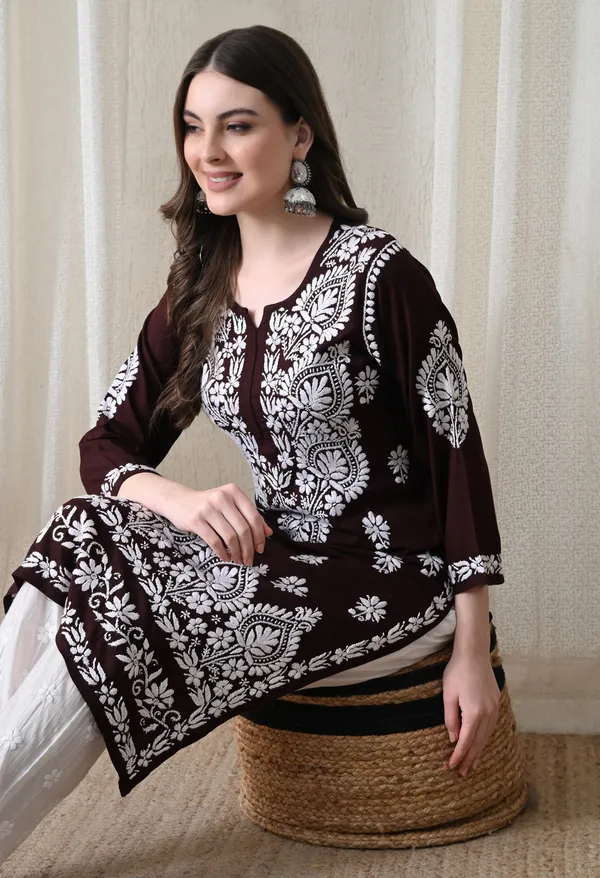 Brown_&_White_Hand-Embroidered_Chikankari_Rayon_Straight_Kurta