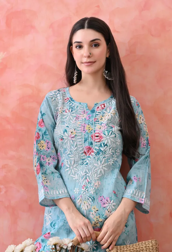 Hand_Embroidered_Chikankari_Mulmul_Floral_Print_Kurta-Blue