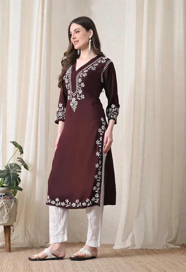 Blue_Hand-Embroidered_Chikankari_Rayon_Straight_Kurta