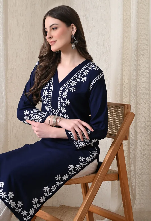 Navy_Blue_Hand-Embroidered_Chikankari_Rayon_Straight_Kurta