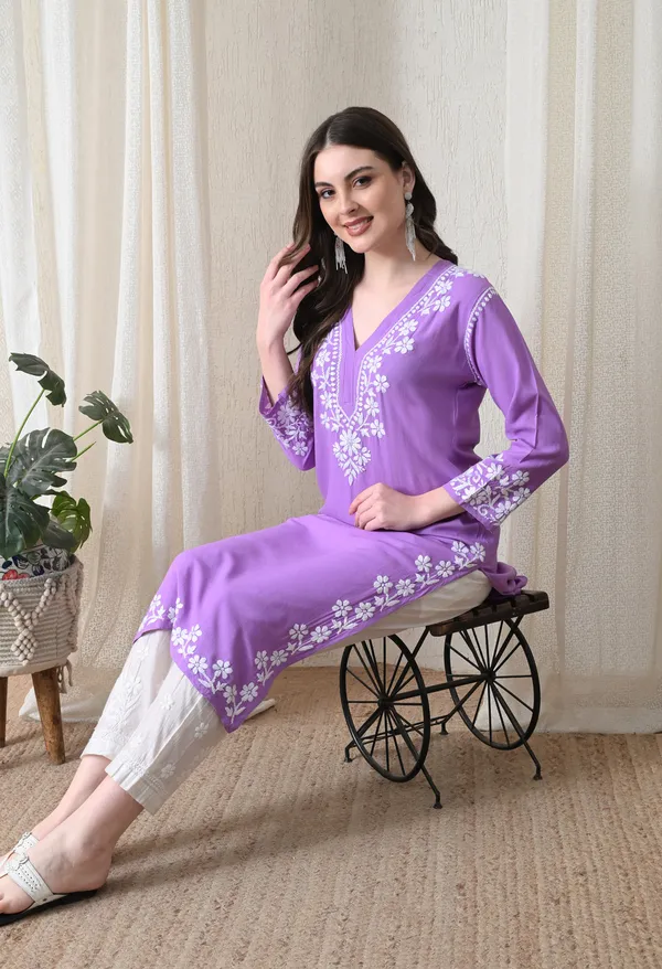 Purple_Hand-Embroidered_Chikankari_Rayon_Straight_Kurta