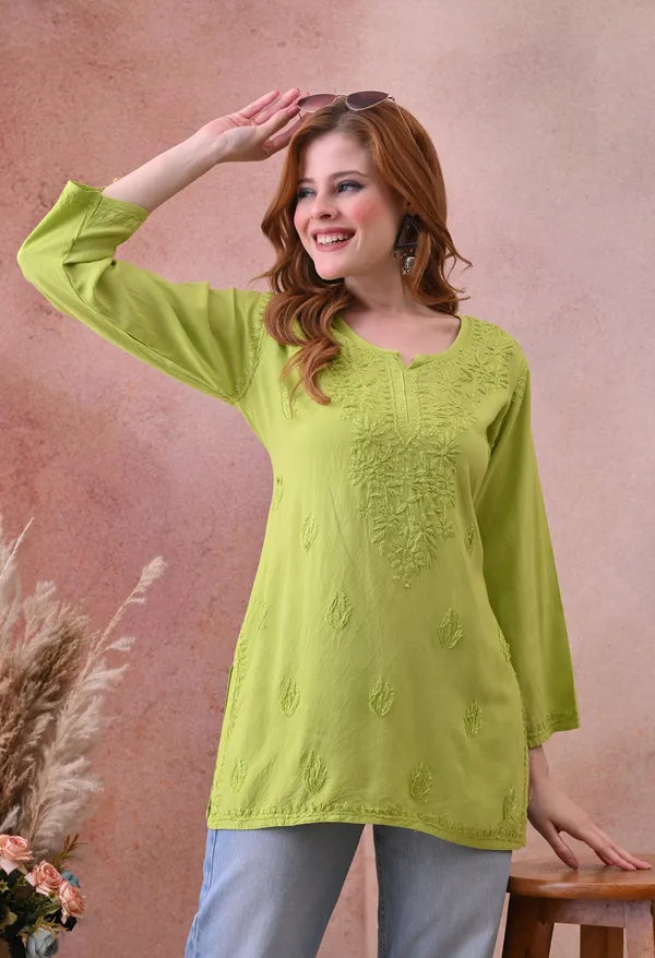 Parrot_Green_Rayon_Chikankari_Short_Kurta
